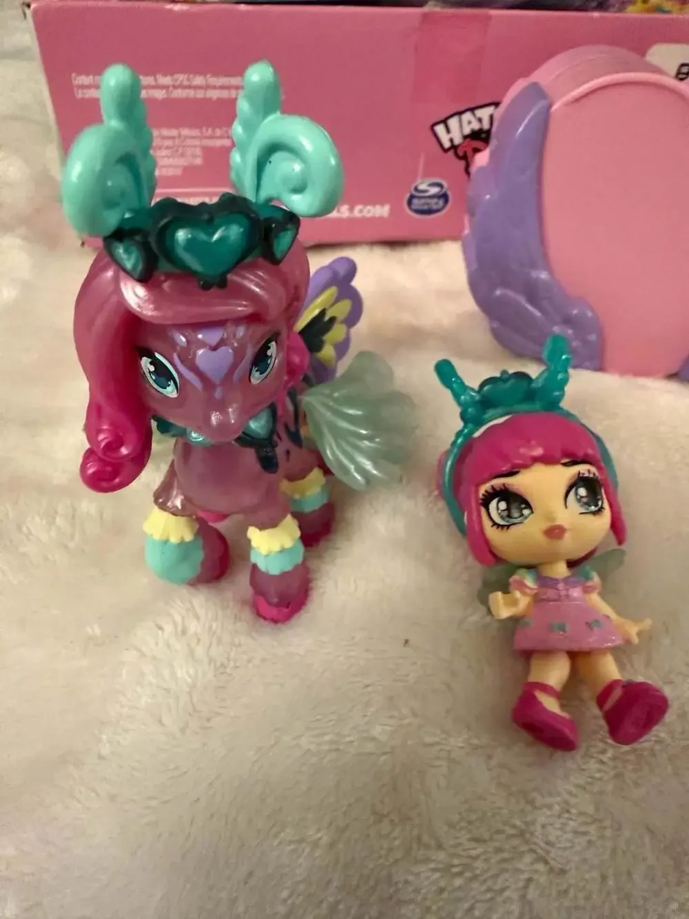 Hatchimals Pixies Riders Lagoon Lily Pixie and Seastallion Glider